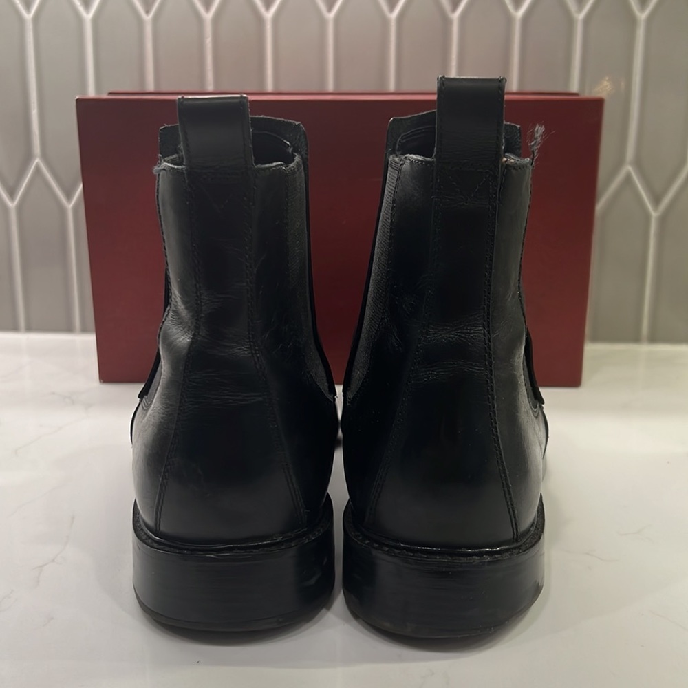 Nice Cole Haan boots. - Picture 2 of 5